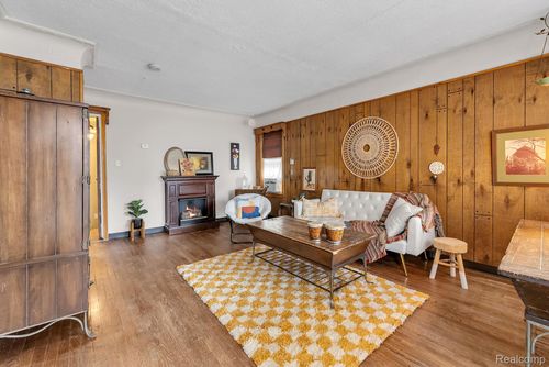 13504 Fellrath St, Taylor, MI, 48180-4488 | Card Image