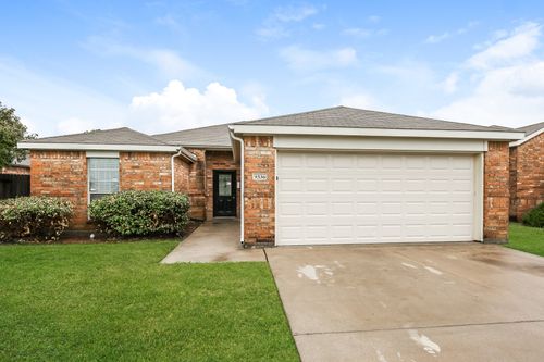 9336 Cynthia Ct, Fort Worth, TX, 76140-5170 | Card Image