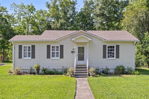 3051 Baronne St, Mobile, AL, 36606-4154 | Card Image