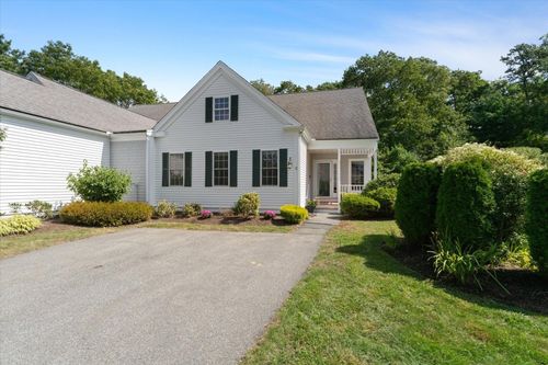 2-2 Berrywood Ct, Bourne, MA, 02532-8332 | Card Image