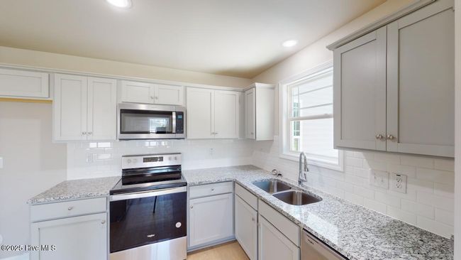 109 Maple St, House other with 3 bedrooms, 2 bathrooms and 2 parking in Goldsboro NC | Image 18