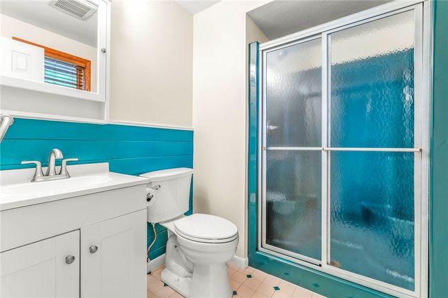 6001 Dashwood Dr, House other with 3 bedrooms, 3 bathrooms and 2 parking in Bethel Park PA | Image 18