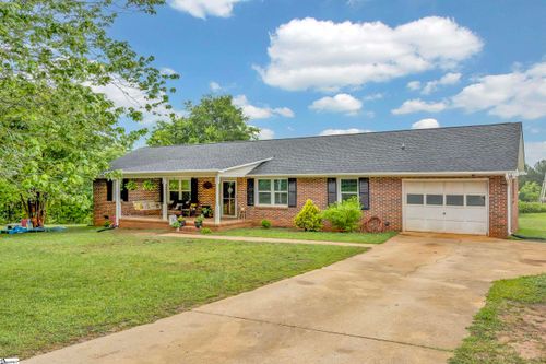 101 Newman Dr, lyman, SC, 29365-1341 | Card Image