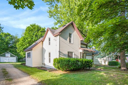 410 Warren Ave, Charlotte, MI, 48813-1969 | Card Image