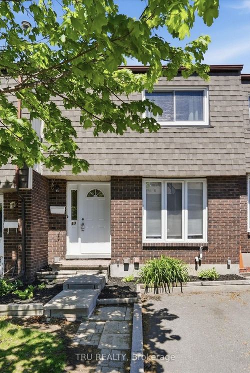 13-3301 Mccarthy Rd, Ottawa, ON, K1V9X5 | Card Image