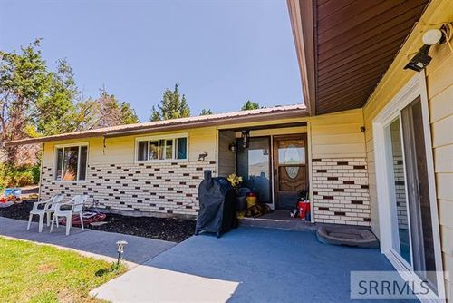 582 E Upper Rock Creek Rd, Inkom, ID, 83245-1733 | Card Image