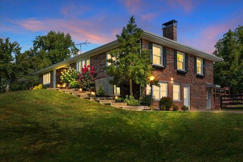 2226 Mackey Pike, Nicholasville, KY, 40356-8344 | Card Image