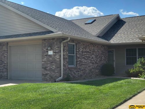 611 Spring View Cir, Beatrice, NE, 68310-4342 | Card Image
