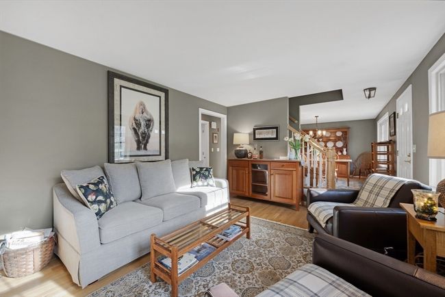 209 Forest St, House other with 3 bedrooms, 2 bathrooms and 6 parking in Franklin MA | Image 13