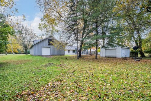 7320 Mccliggott Rd, Saginaw, MI, 48609-5039 | Card Image