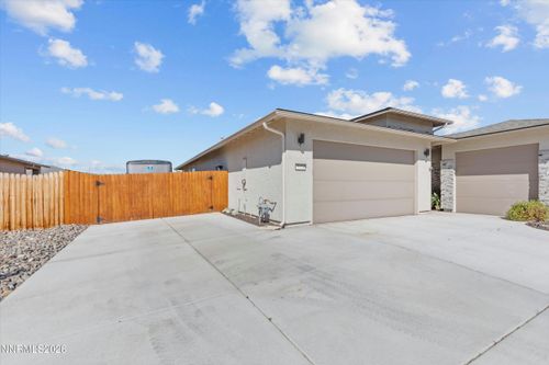 2221 Millville Dr, Sparks, NV, 89441-7315 | Card Image
