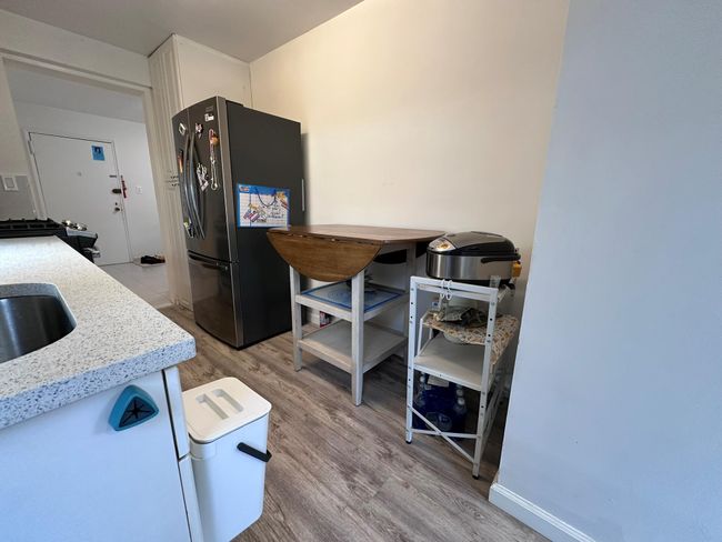 APT-2A - 209 18 Th Ave, Home with 2 bedrooms, 1 bathrooms and 1 parking in Bayside NY | Image 6