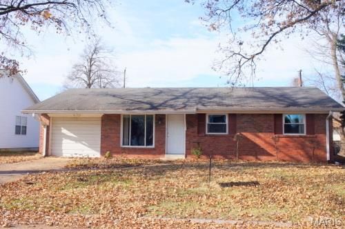 233 Mimosa Ave, Swansea, IL, 62226-1831 | Card Image