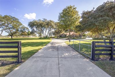 Front Enterance | Image 2