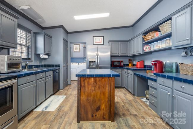 334 Fox Den Rd, House other with 3 bedrooms, 2 bathrooms and null parking in Mars Hill NC | Image 11