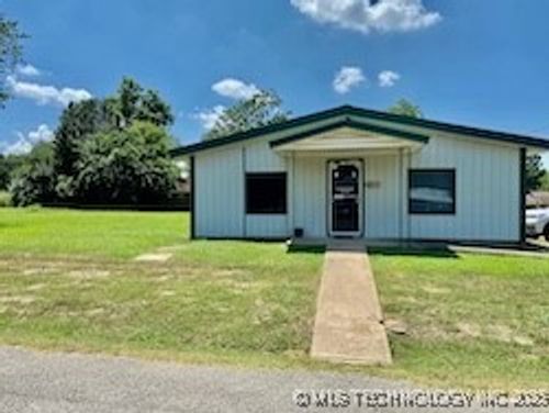 245 S Main St, Krebs, OK, 74554 | Card Image