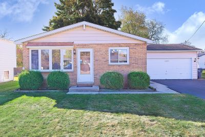 10093 W Talmadge Avenue, House other with 3 bedrooms, 2 bathrooms and 2 parking in Beach Park IL | Image 1