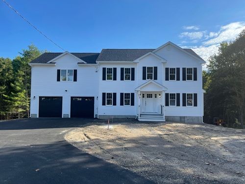 77 Main St, Acushnet, MA, 02743-2138 | Card Image