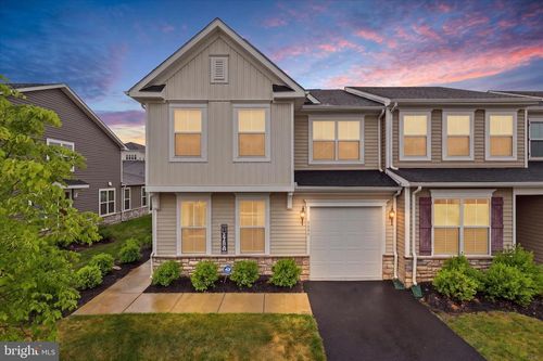 3664 Traford Ln, WOODBRIDGE, VA, 22193-2064 | Card Image
