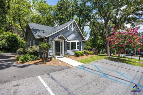 250 Crumps Park Ave, Macon, GA, 31204-2304 | Card Image