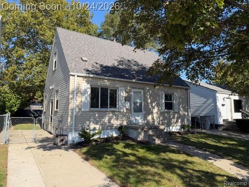1021 E Woodruff Ave, Hazel Park, MI, 48030-3610 | Card Image