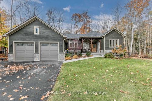 56 Tall Pines Dr, Tiny, ON, L9M0H4 | Card Image