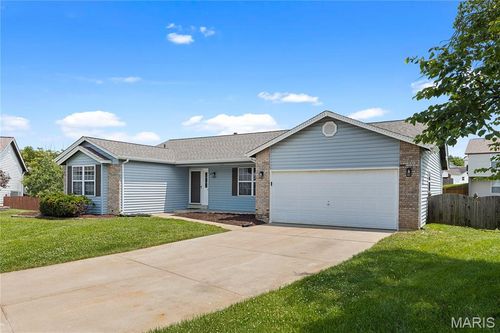 68 Prince William Ct, Saint Charles, MO, 63304-6974 | Card Image