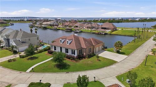 1632 Vela Cv, Slidell, LA, 70458-6218 | Card Image
