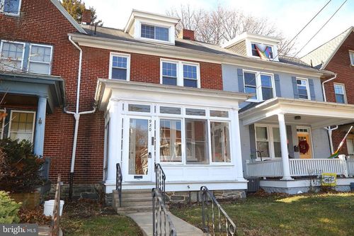 920 N Duke St, LANCASTER, PA, 17602-1906 | Card Image