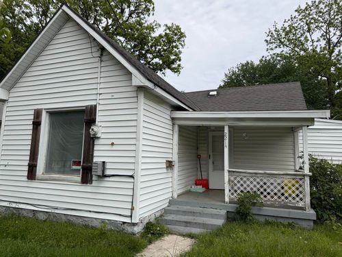 2214 N Travis Ave, Springfield, MO, 65803-3359 | Card Image