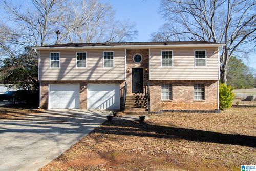 110 Pinewood Ln, Montevallo, AL, 35115-3618 | Card Image