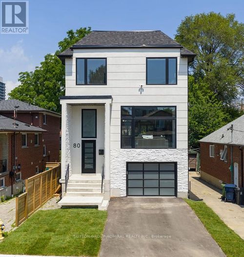 80 Bude St, Toronto, ON, M6C1X8 | Card Image