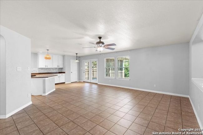232 Springtree Trl, House other with 4 bedrooms, 2 bathrooms and null parking in Cibolo TX | Image 14