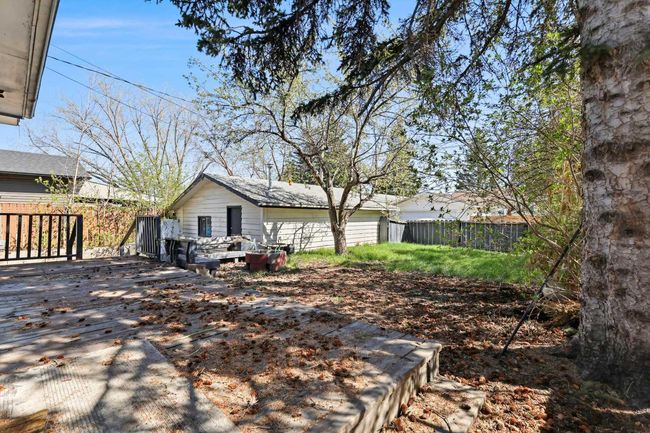 111 Allandale Close Se, House other with 3 bedrooms, 3 bathrooms and 2 parking in Calgary AB | Image 34