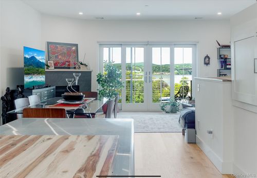 2-10 Beekman St, Beacon, NY, 12508-2520 | Card Image