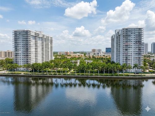 905e-2851 Ne 183rd St, Aventura, FL, 33160-2139 | Card Image
