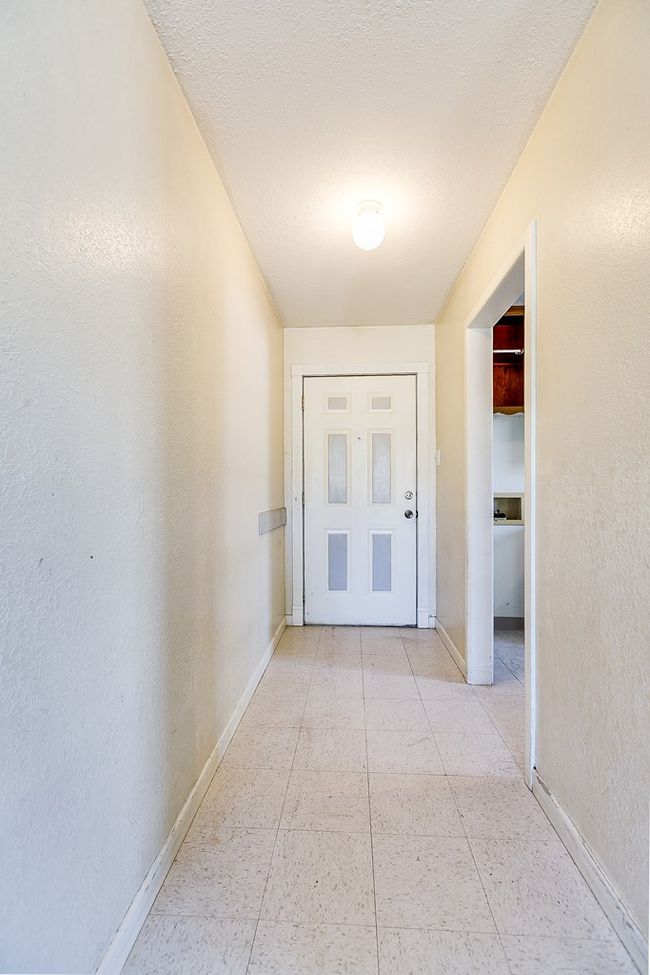714 N Monroe St, House other with 3 bedrooms, 1 bathrooms and 1 parking in San Angelo TX | Image 6