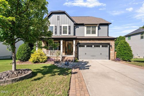 637 Apalachia Lake Dr, Fuquay Varina, NC, 27526-3926 | Card Image