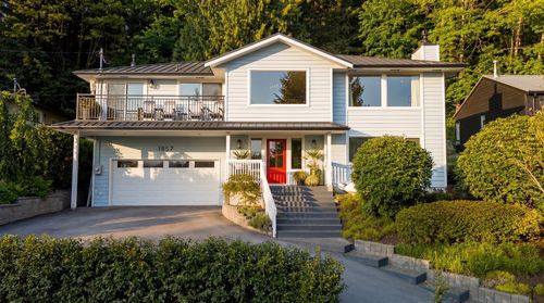 1857 Cliffwood Rd, North Vancouver, BC, V7G1S1 | Card Image