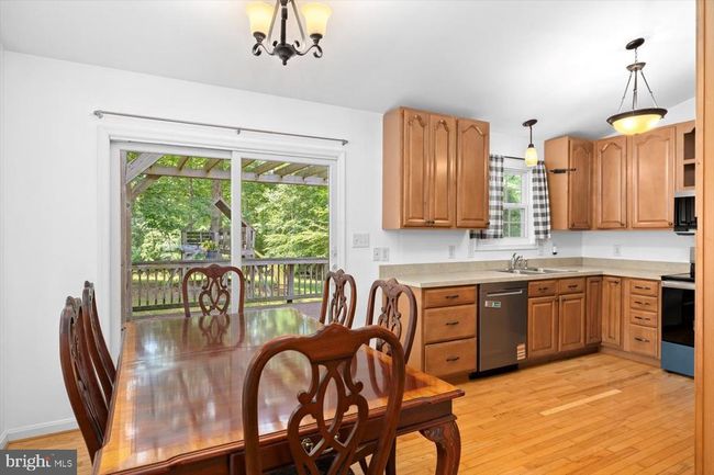 835 Campers Ln, House other with 3 bedrooms, 2 bathrooms and null parking in Ruther Glen VA | Image 6