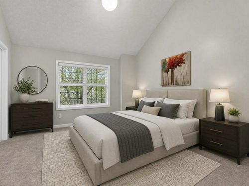 3 Summer Snow Ln, Bedford, NH, 03110-5843 | Card Image