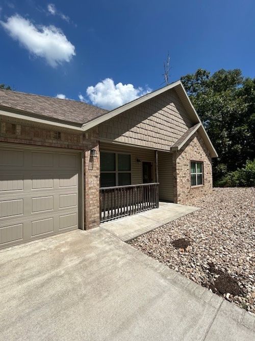 10 Bracknell Ln, Bella Vista, AR, 72715-7834 | Card Image