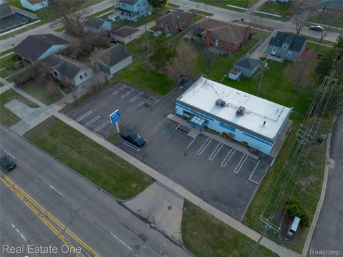 2079 Inkster Road, Garden City, MI, 48135 | Card Image