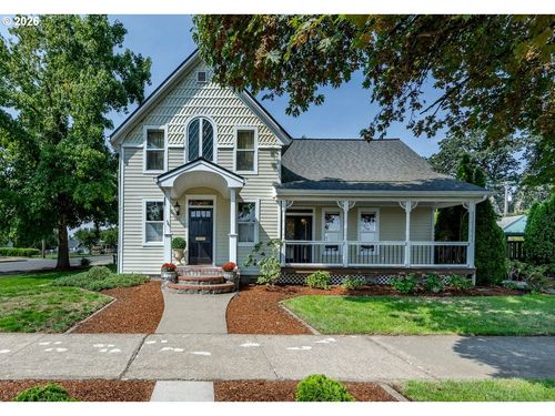 1221 Juniper St, Junction City, OR, 97448-1939 | Card Image