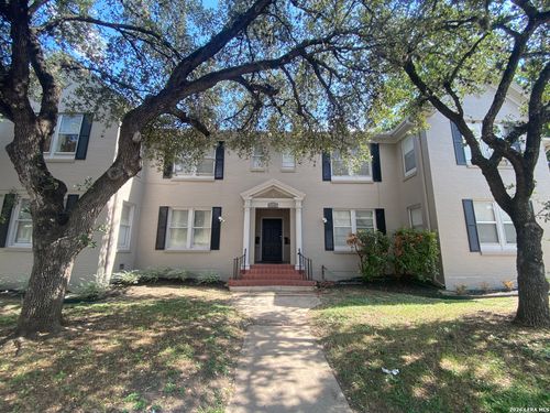 3-424 E Ashby Pl, San Antonio, TX, 78212-4171 | Card Image