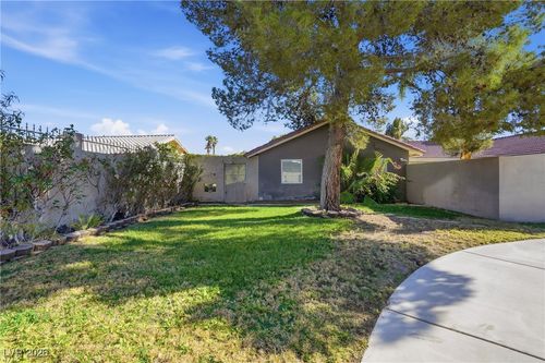 2650 Belcastro St, Las Vegas, NV, 89117-3002 | Card Image
