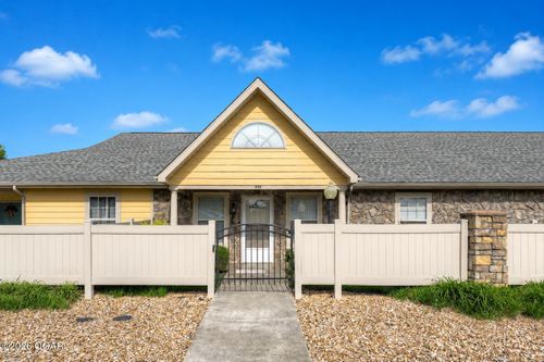 1814 Buena Vista Ave, Carthage, MO, 64836-2449 | Card Image