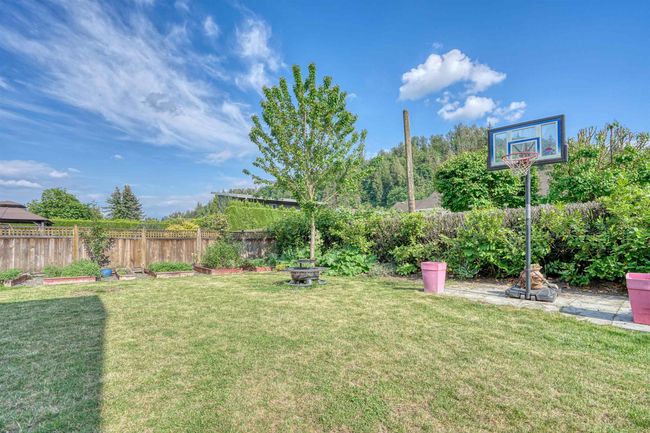 10135 Brentwood Dr, House other with 5 bedrooms, 3 bathrooms and 6 parking in Chilliwack BC | Image 33