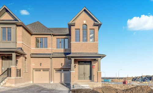 2913 Nakina St, Pickering, ON, L1X0P7 | Card Image