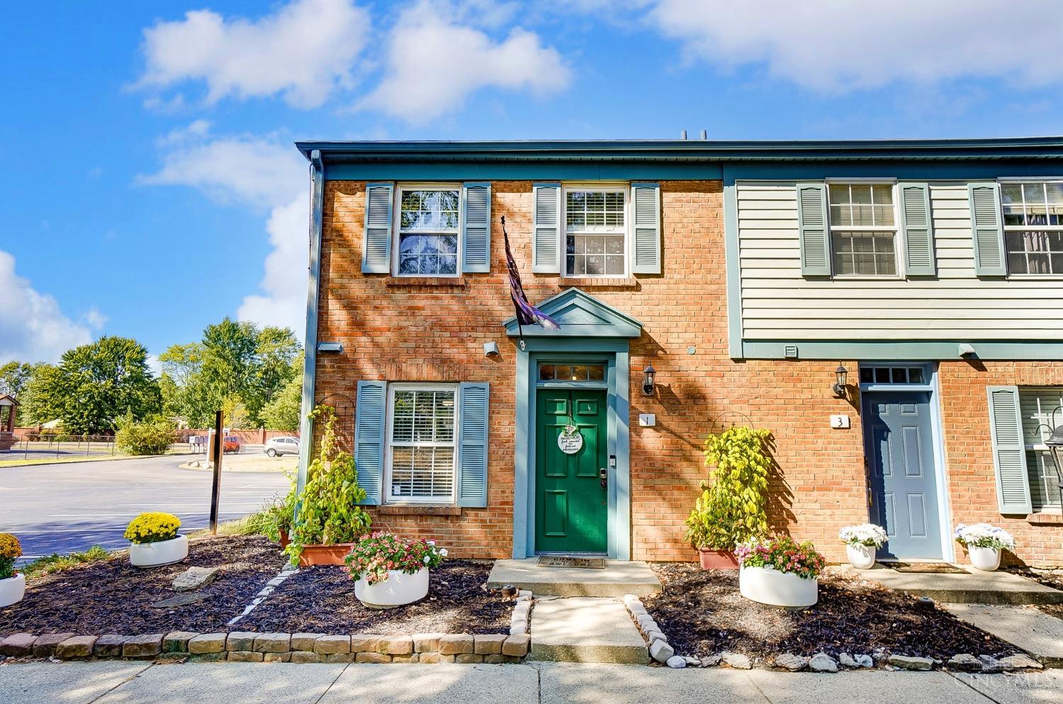 County Seat , Batavia, OH 45103